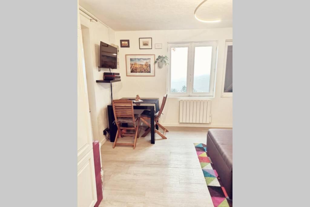 Vue Panoramique Sur Le Vignoble Apartment ซ็องแซร์ ภายนอก รูปภาพ